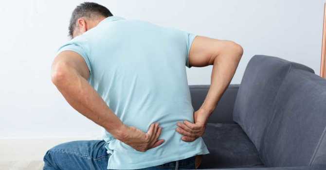 Causes of Sciatica & Ways to Naturally Relieve It image
