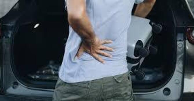 Protect Your Neck & Back While You Travel This Spring Break